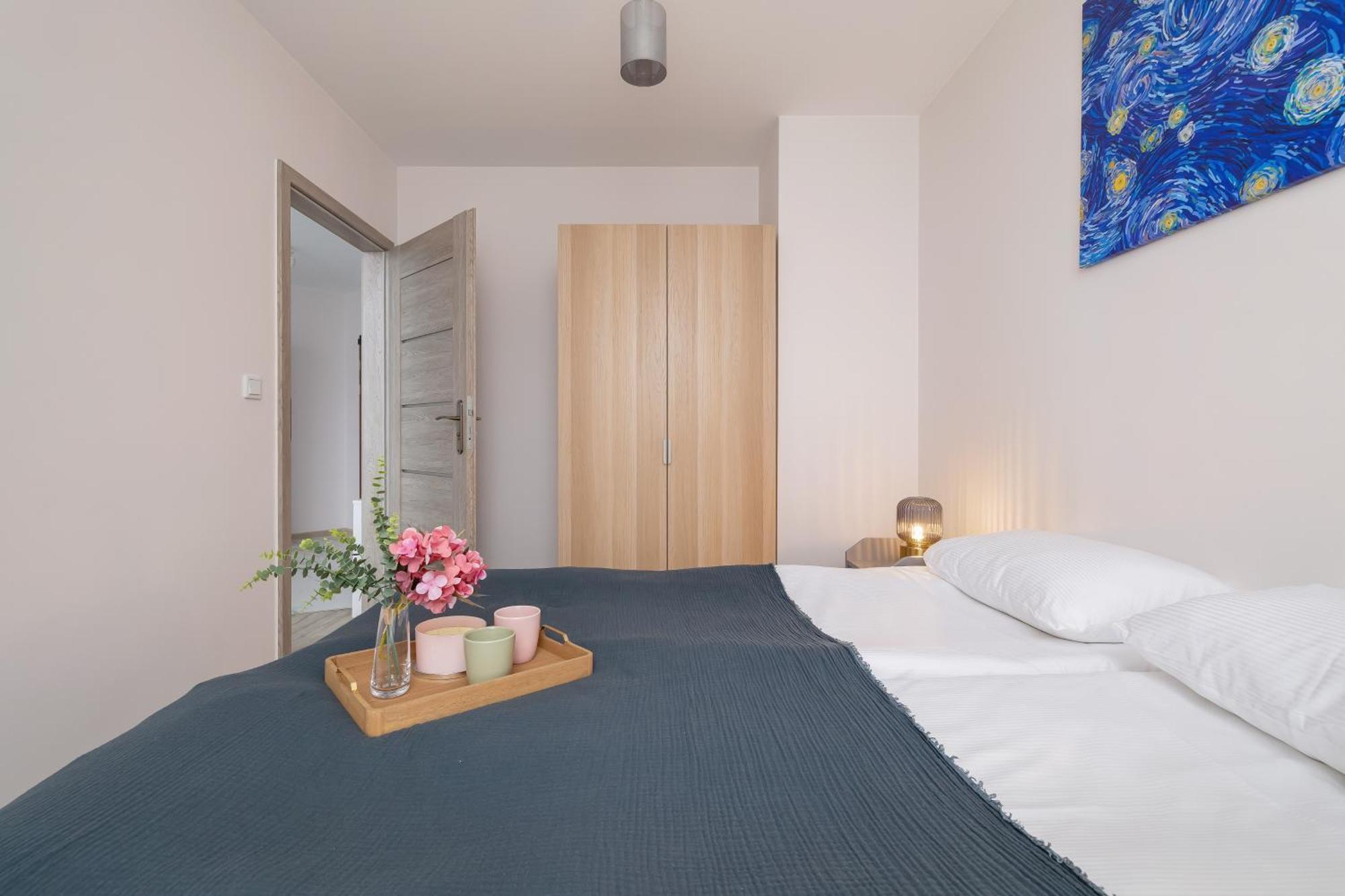 קרקוב Cozy Apartments Laszkiewicza With Parking By Noclegi Renters מראה חיצוני תמונה